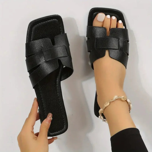Ivana - Flache Sandalen mit quadratischer Zehenpartie